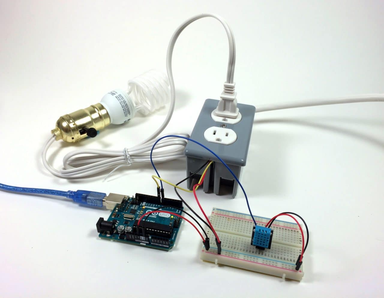 Build an Arduino Controlled Power Outlet - DHT11 Humidity and Temperature Sensor Controlling a Light Bulb