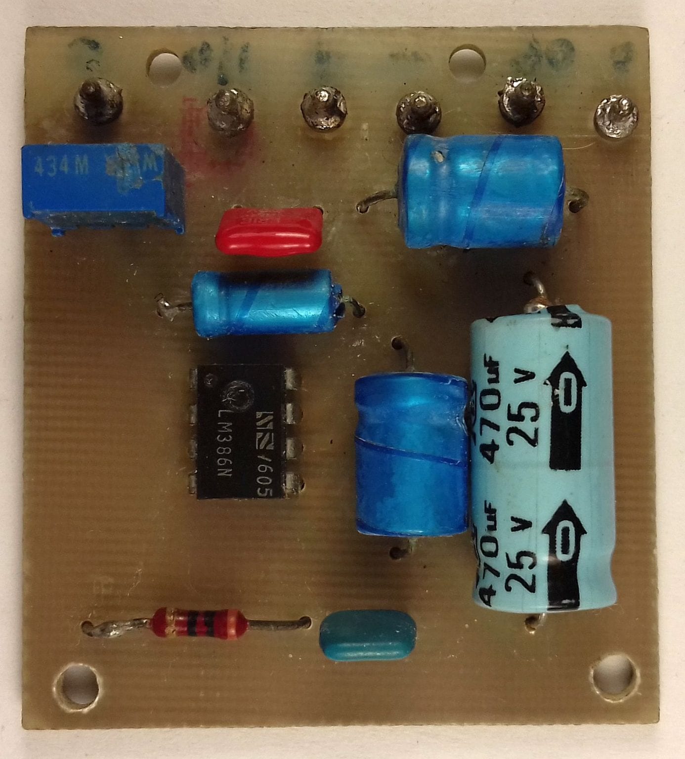 Audio Amplifiers - Circuit Basics