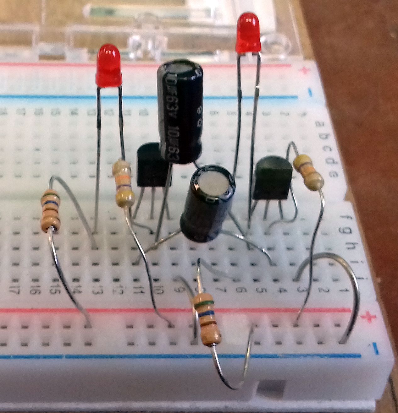 How To Build A Square Wave Generator Circuit Basics