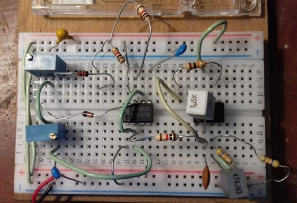 How to Build a Sawtooth and Triangle Wave Generator - Circuit Basics